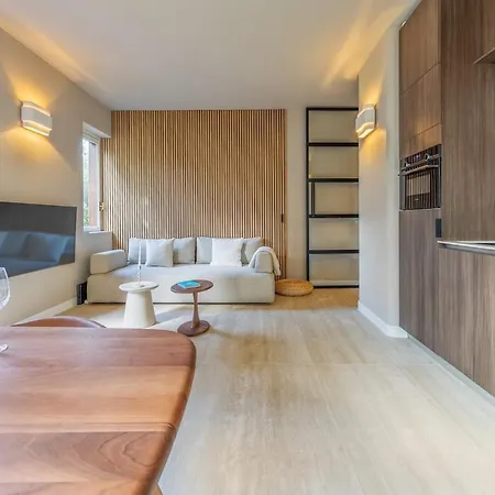 Riva1907 - Exclusief Lakeside Pognana Lario