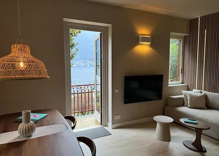 Riva1907 - Exclusief Lakeside Lejlighed Pognana Lario