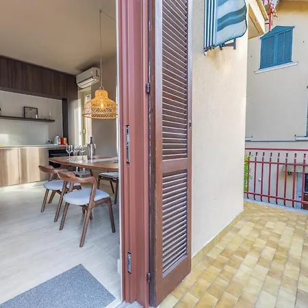 Riva1907 - Exclusief Lakeside Apartman *