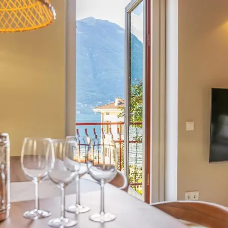 Riva1907 - Exclusief Lakeside Apartman *